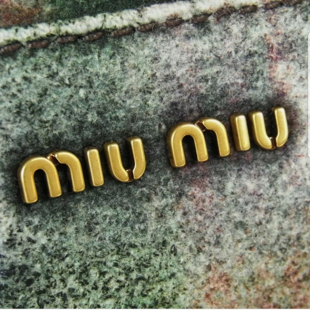 MIU MIU Beautiful Crossbody Fuzzy Leather Purse Gold Hardware Italy - Picture 5 of 11